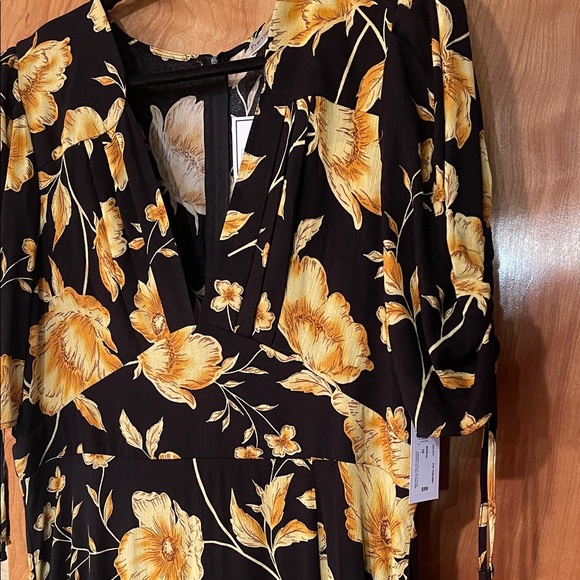 Premier Black and Yellow Floral Maxi Dress - Picture 7 of 12